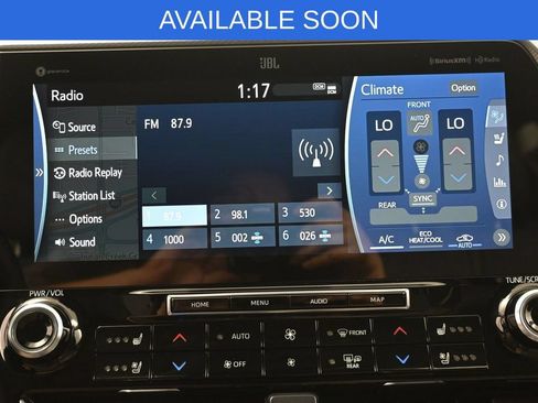 Used 2022 Toyota Highlander Platinum AWD/4WD image 21