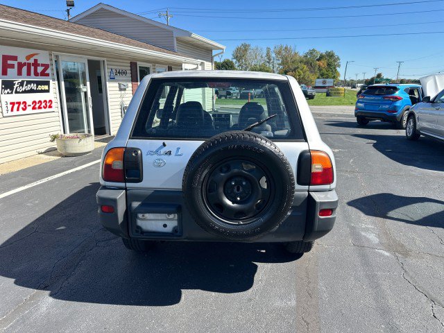 Used 1997 Toyota RAV4 2WD 4-Door w/ "L" Pkg image 4