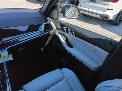 New 2026 BMW X5 sDrive40i w/ Premium Package RWD image 17