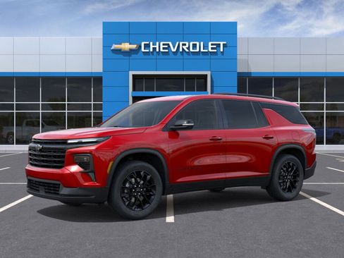 New 2026 Chevrolet Traverse LT w/ Midnight/Sport Edition image 3