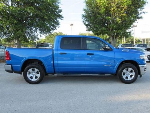 Certified 2025 RAM 1500 Big Horn AWD/4WD image 2