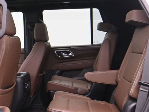 Used 2023 Chevrolet Tahoe High Country image 23