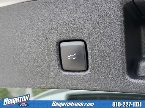 Certified 2024 Ford Escape ST-Line w/ Tech Pack #1 image 9