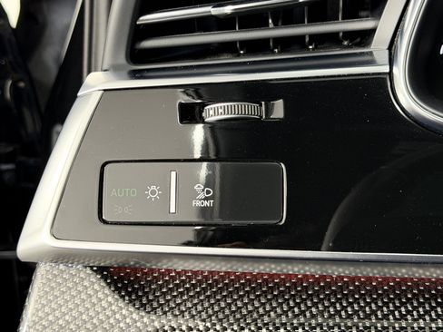 Used 2023 Audi SQ7 Prestige w/ Prestige Package AWD/4WD image 28