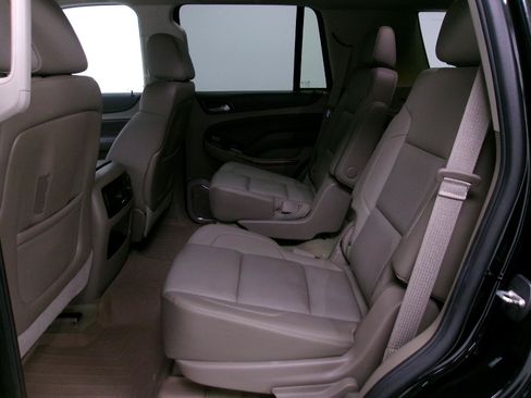 Used 2016 Chevrolet Tahoe LTZ AWD/4WD image 12