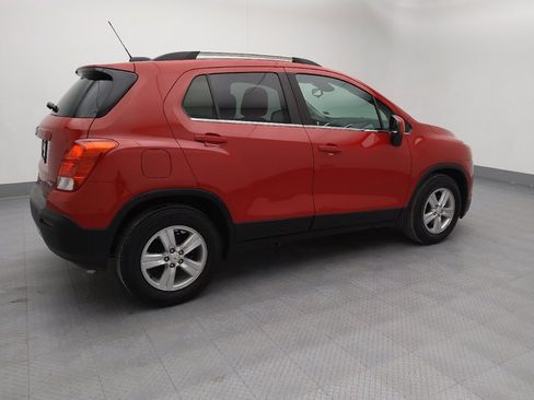 Used 2016 Chevrolet Trax LT w/ LT Convenience Package image 10