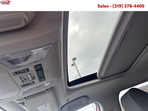 Certified 2023 Toyota RAV4 XLE w/ Convenience Package AWD/4WD image 20