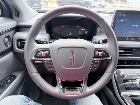 Used 2023 Lincoln Nautilus Reserve w/ Equipment Group 201A FWD image 16