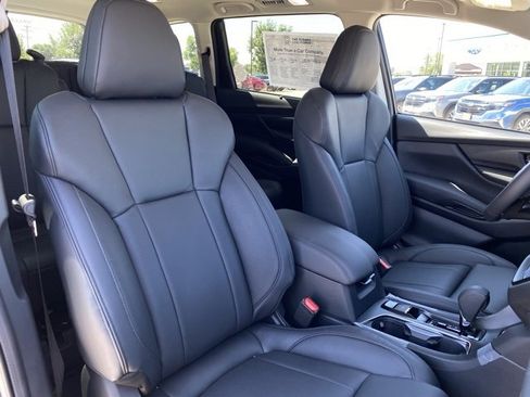 New 2025 Subaru Ascent Bronze Edition w/ Onyx Package image 9