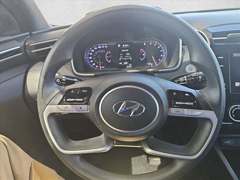 Used 2023 Hyundai Santa Cruz SEL FWD image 16