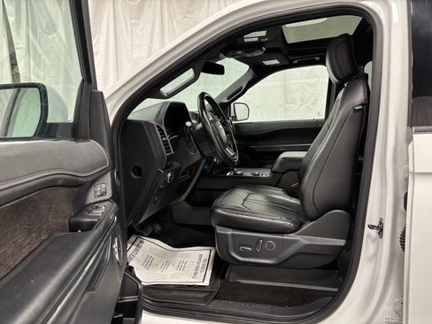Used 2020 Ford Expedition Max Limited AWD/4WD image 10