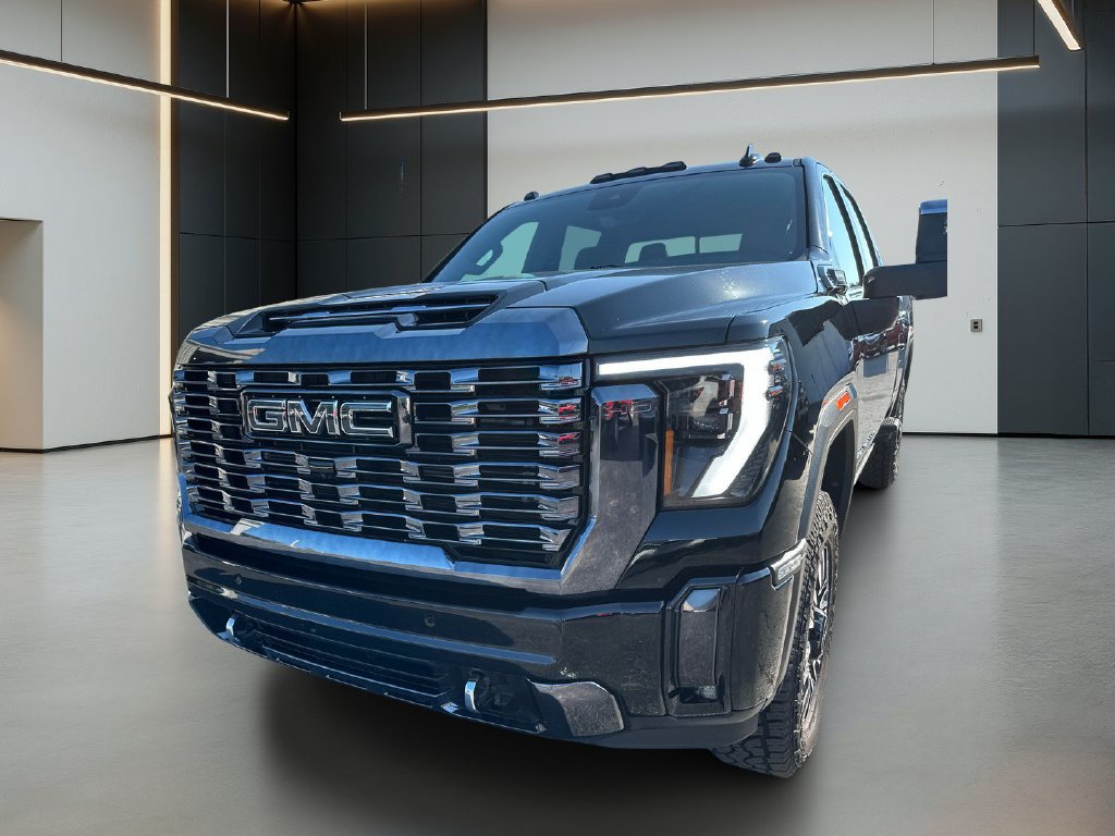Used 2024 GMC Sierra 2500 Denali Ultimate AWD/4WD image 11