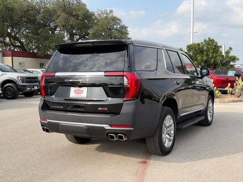 Used 2025 GMC Yukon Denali AWD/4WD image 5