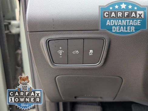 Used 2024 Hyundai Santa Cruz Limited AWD/4WD image 17