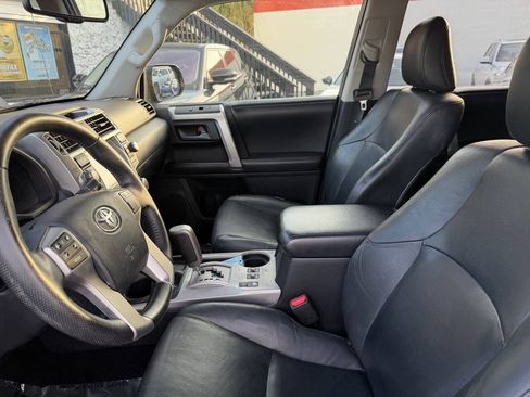 Used 2012 Toyota 4Runner Limited RWD image 9