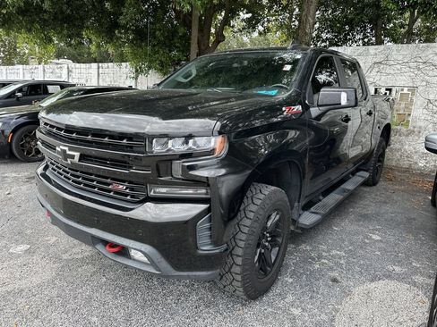 Used 2020 Chevrolet Silverado 1500 LT Trail Boss AWD/4WD image 4