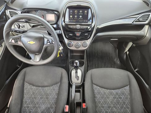 Used 2020 Chevrolet Spark LT image 27