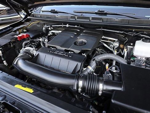 Used 2024 Nissan Frontier PRO-4X w/ Off-Road Protection Package image 26