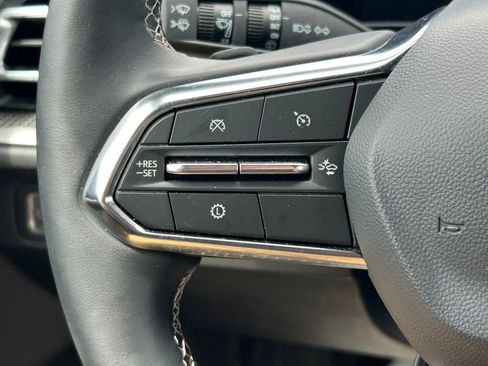 Used 2026 Chevrolet Traverse LT w/ LPO, Floor Liner Package FWD image 35