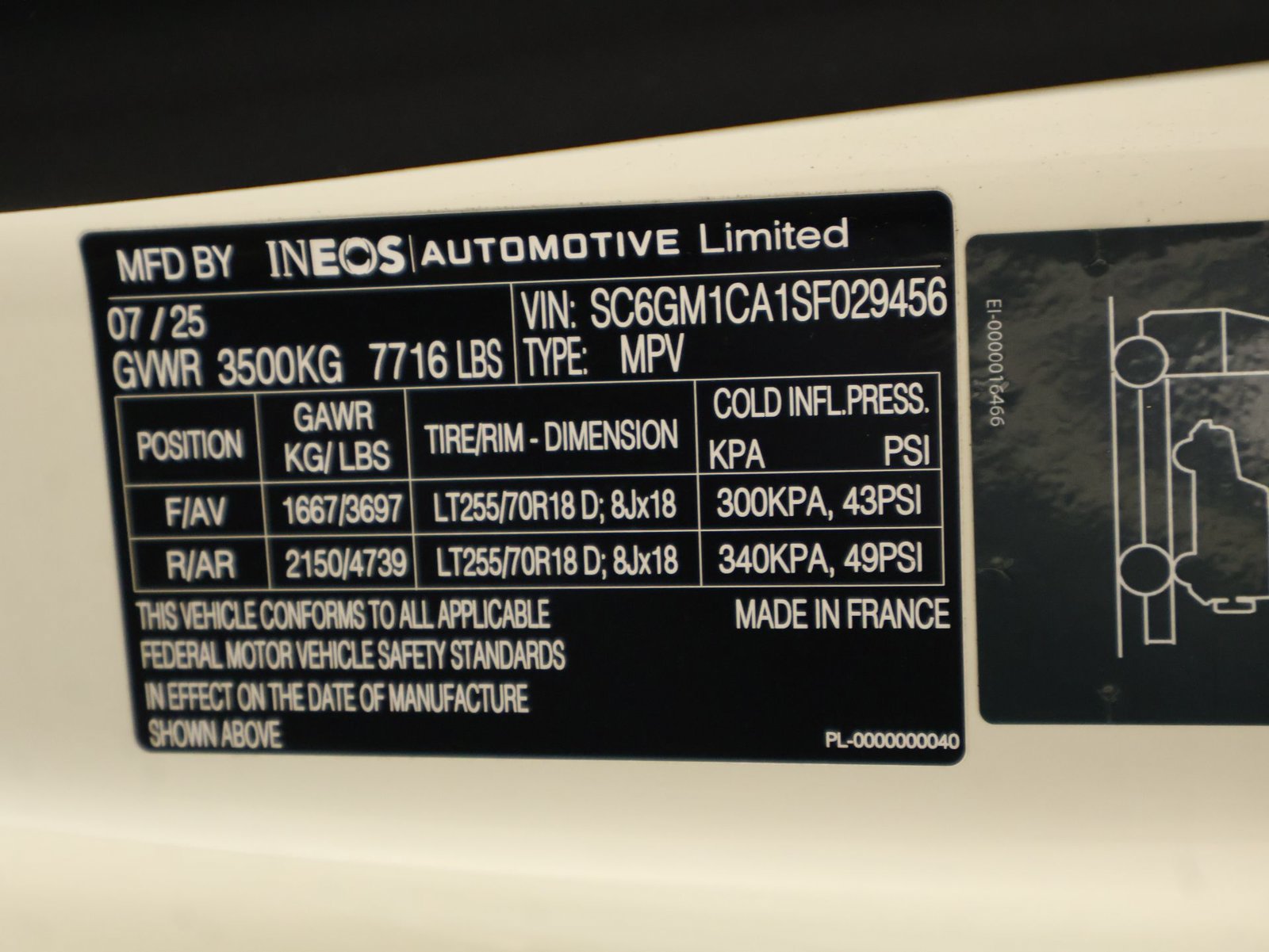 Used 2025 INEOS Grenadier Station Wagon AWD/4WD image 17