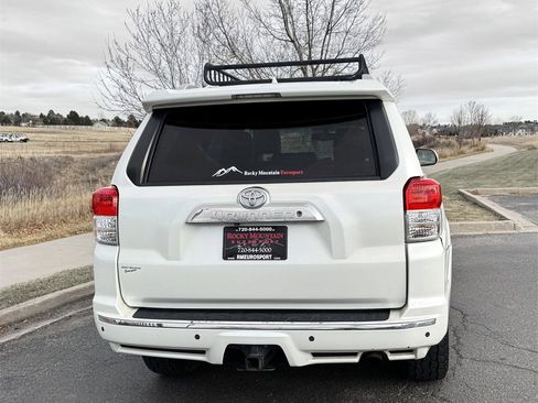 Used 2013 Toyota 4Runner SR5 image 7