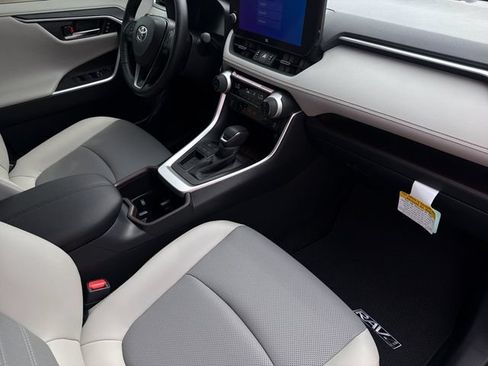 Certified 2025 Toyota RAV4 Limited FWD image 17