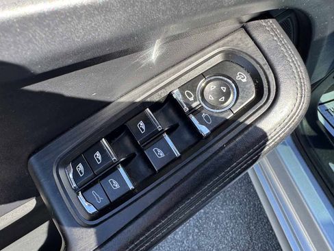 Used 2017 Porsche Macan GTS image 31