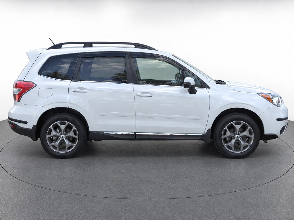 Used 2015 Subaru Forester 2.5i Touring w/ Eyesight & Navigation System AWD/4WD image 8