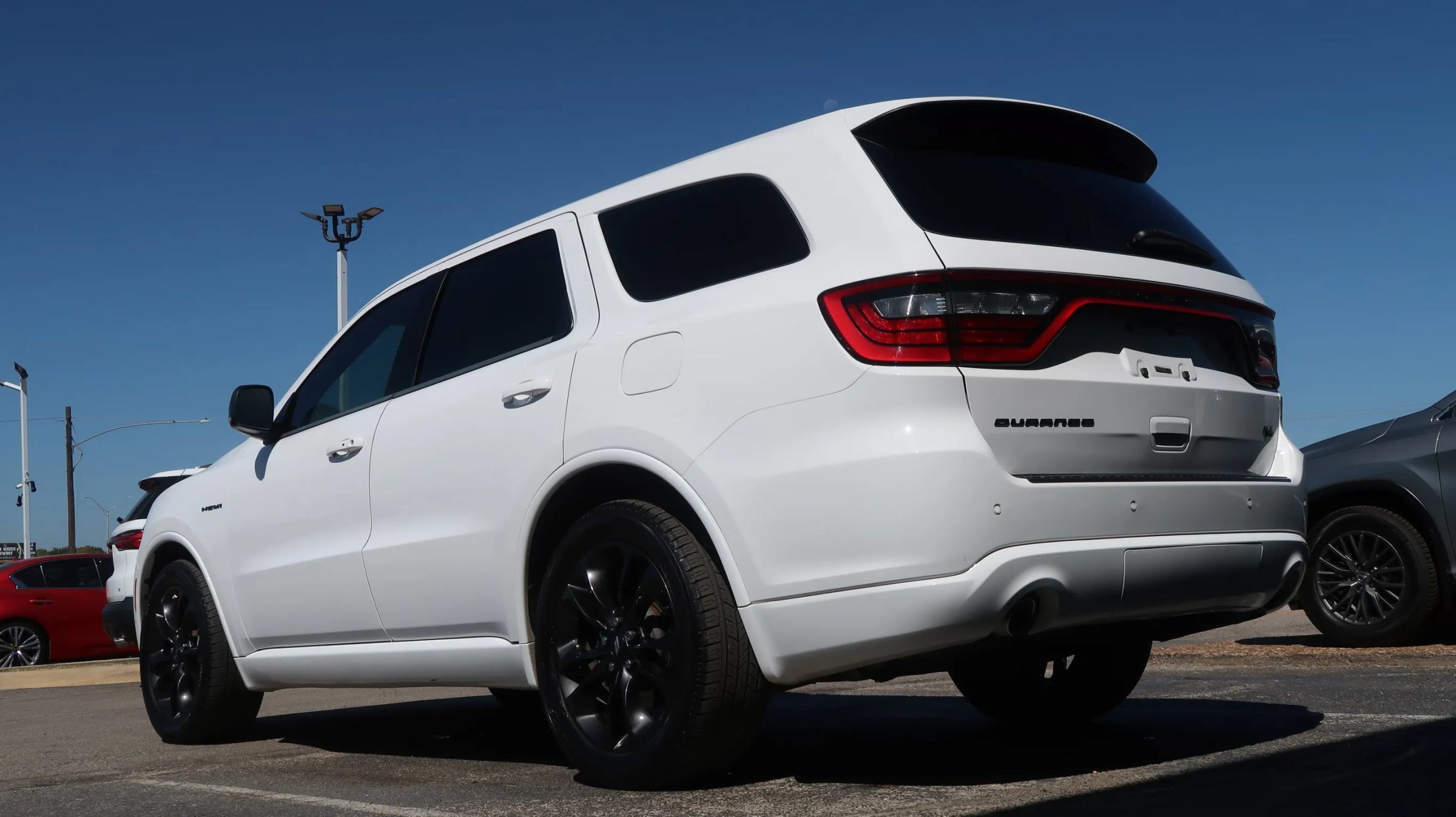 Used 2022 Dodge Durango R/T RWD image 13