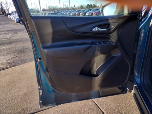Used 2021 Chevrolet Equinox LT image 8