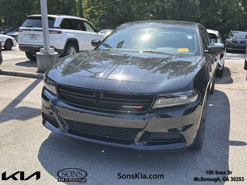Used 2023 Dodge Charger SXT w/ Blacktop Package RWD image 1