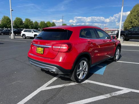 Used 2016 Mercedes-Benz GLA 250 4MATIC image 3