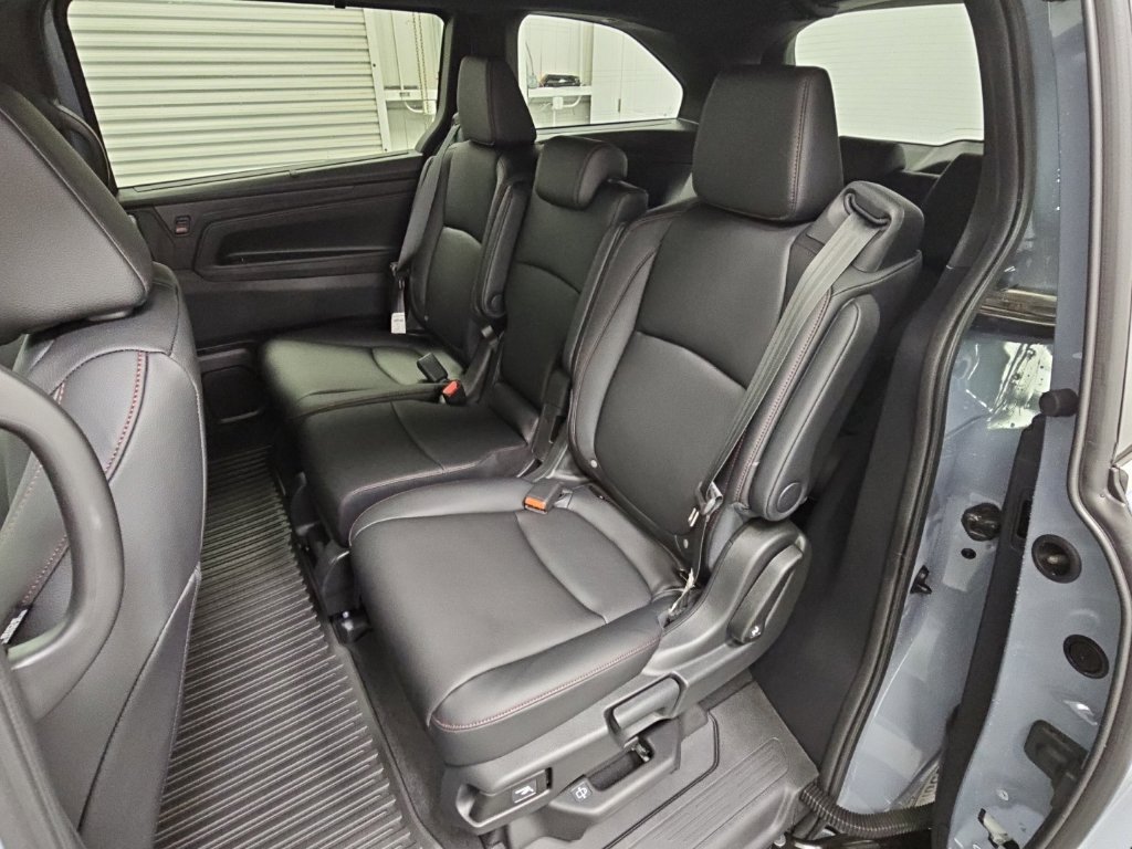 New 2027 Honda Odyssey Sport-L image 31