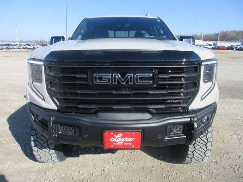 New 2026 GMC Sierra 1500 AT4X AWD/4WD image 16