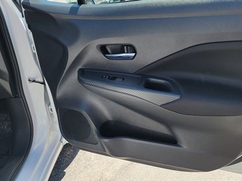 Used 2022 Nissan Versa SV w/ Trunk Package FWD image 37