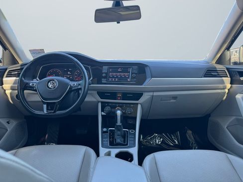 Used 2019 Volkswagen Jetta SE FWD image 10
