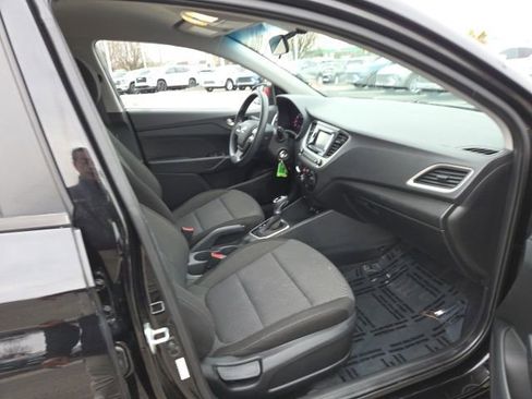 Used 2020 Hyundai Accent SE image 53