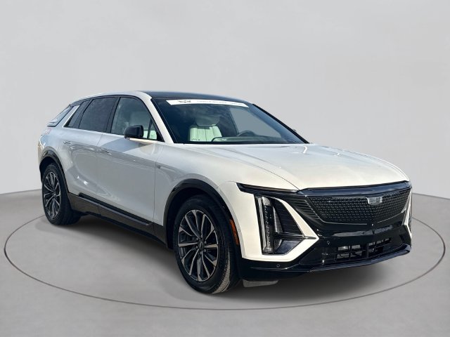 Used 2024 Cadillac Lyriq Sport w/ LPO, Floor Liner Package AWD/4WD image 34