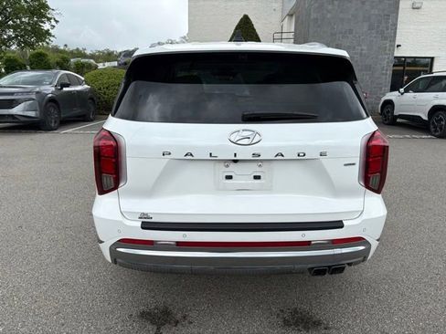 Used 2023 Hyundai Palisade Calligraphy w/ Cargo Package AWD/4WD image 4