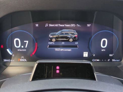 Used 2025 Ford Explorer ST-Line image 11