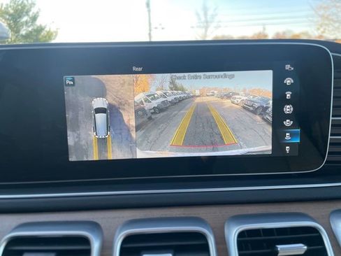 Certified 2022 Mercedes-Benz GLS 450 4MATIC image 45