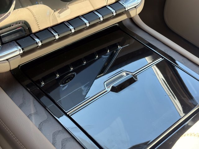 New 2026 GMC Yukon Denali w/ Denali Reserve Package AWD/4WD image 29