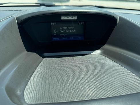 Used 2017 Ford Escape SE AWD/4WD image 20