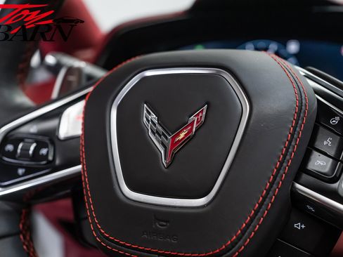 Used 2022 Chevrolet Corvette Stingray Premium Conv w/ Z51 Performance Package RWD image 39