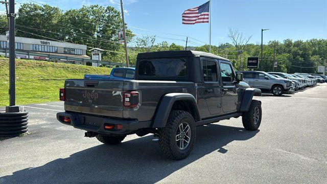 Used 2026 Jeep Gladiator Mojave w/ Safety Group AWD/4WD image 6