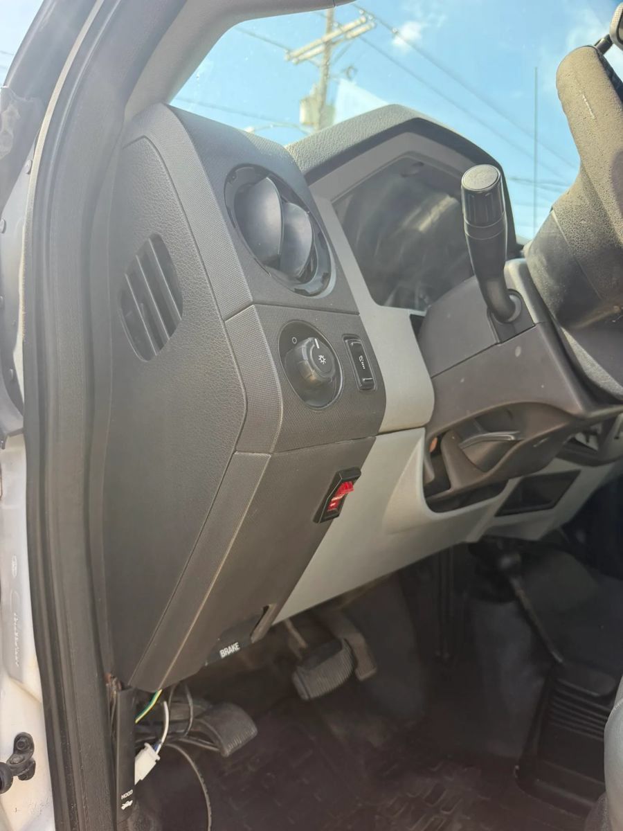 Used 2011 Ford F350 XL w/ PWR Equipment Group AWD/4WD image 12