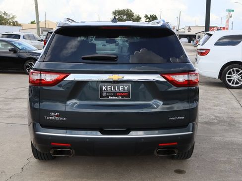 Used 2020 Chevrolet Traverse Premier FWD image 8