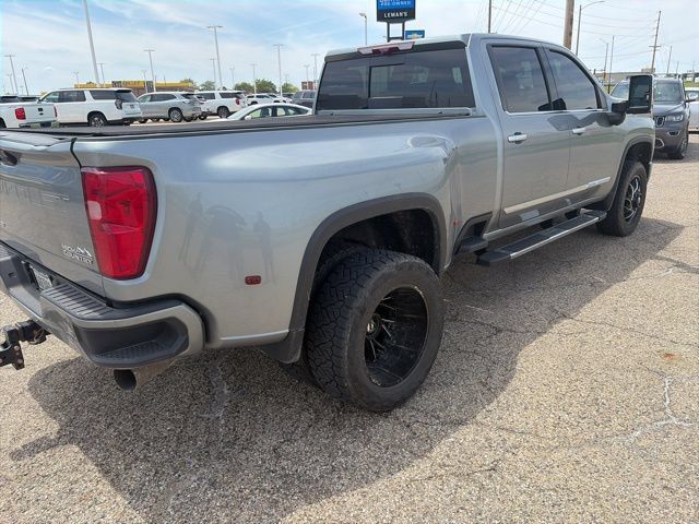 Used 2024 Chevrolet Silverado 3500 High Country w/ High Country Premium Package AWD/4WD image 3