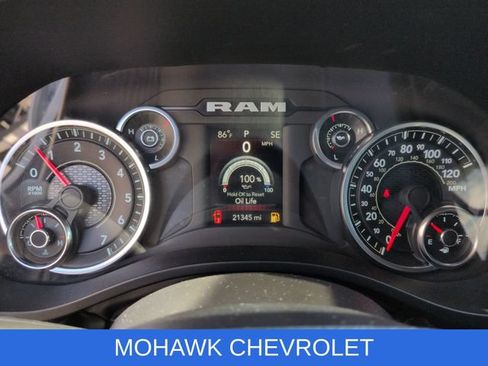 Used 2023 RAM 1500 Big Horn AWD/4WD image 12