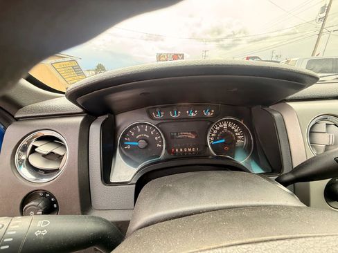 Used 2014 Ford F150 XLT w/ Trailer Tow Package image 12
